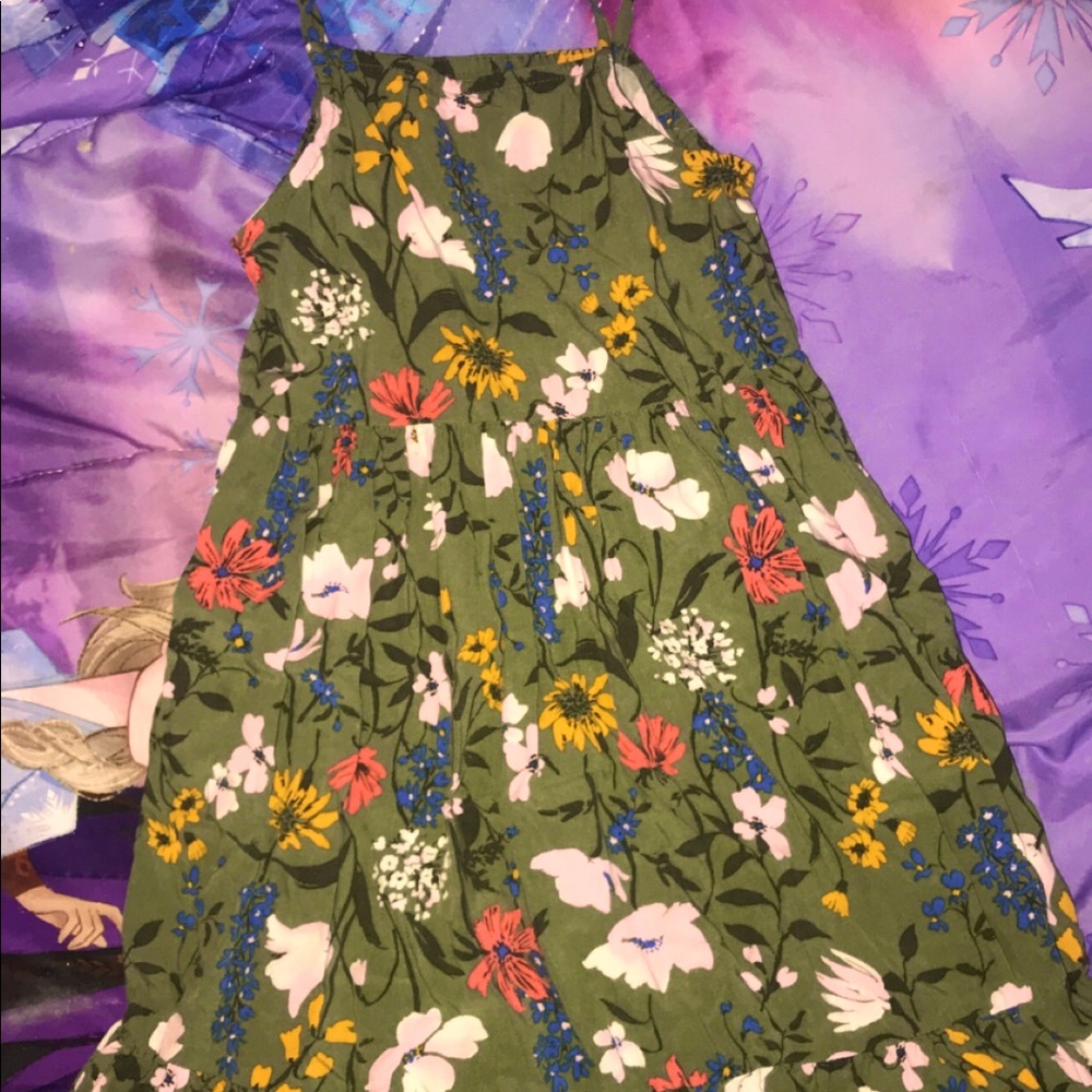 Kids size 5T floral dress